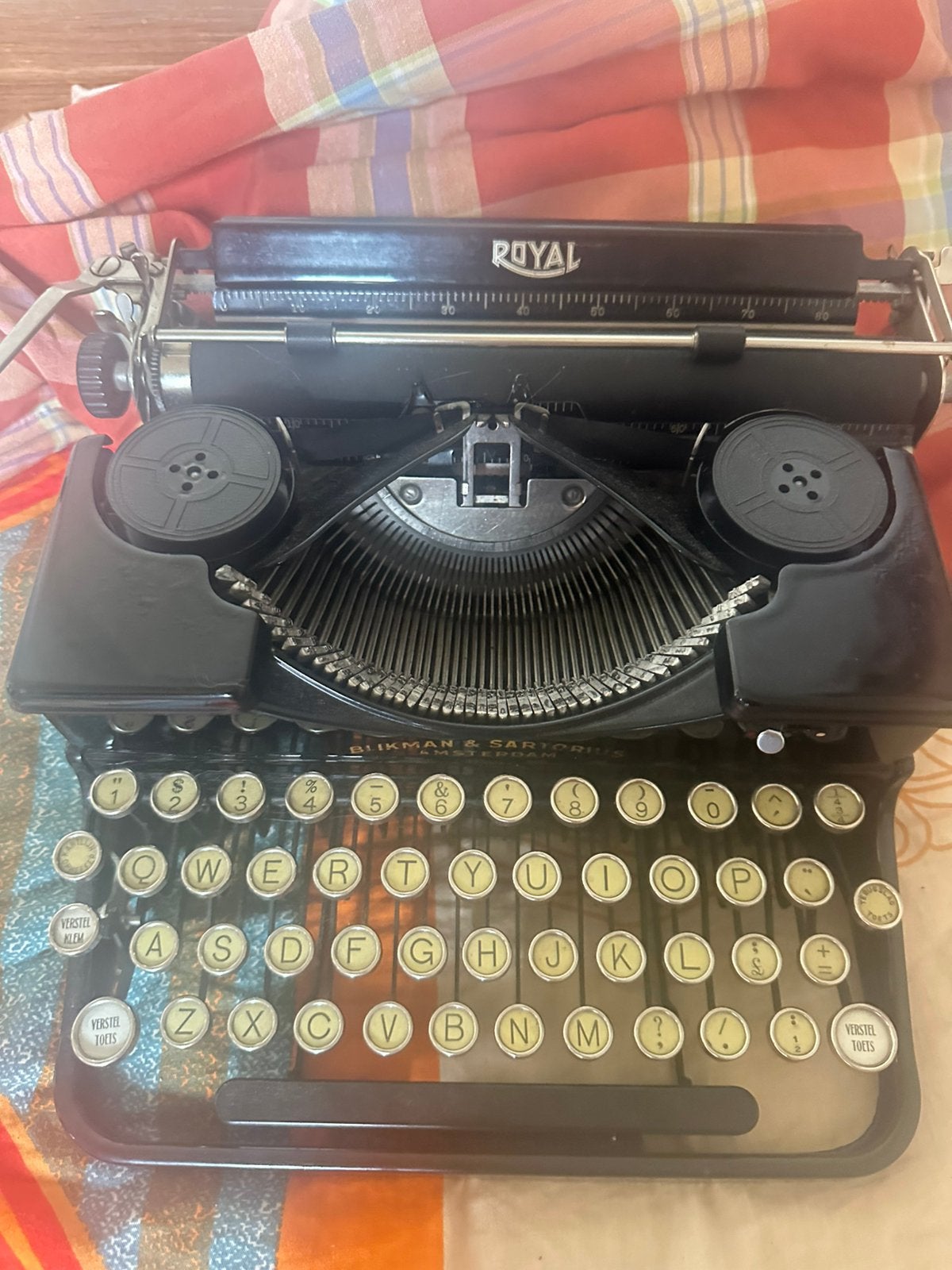 Antieke Royal schrijfmachine – Amerikaanse klassieker, Diversen, Typemachines, Ophalen of Verzenden, Zo goed als nieuw