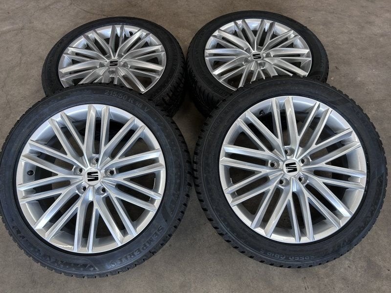 18 inch originele velgen + winterbanden Seat Ateca