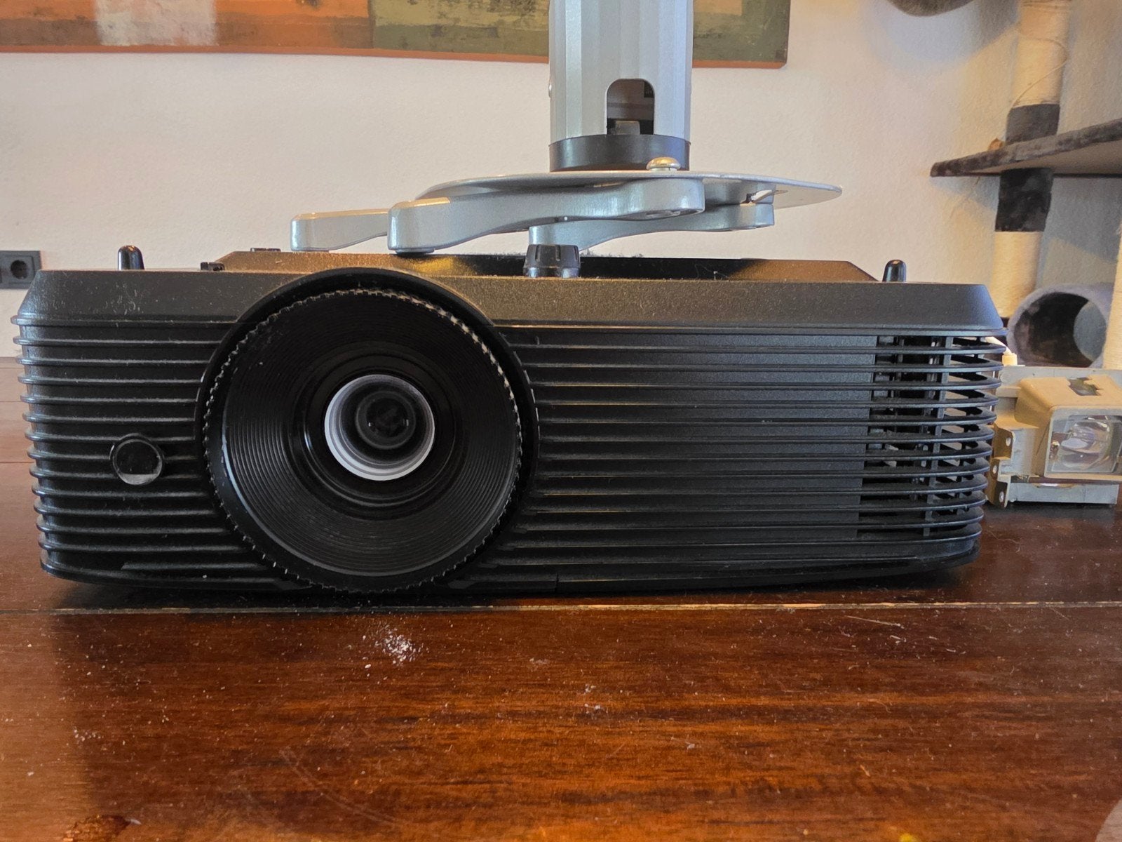Optoma Projector met Plafondbeugel - in goede staat, Gebruikt, Ophalen of Verzenden, DLP, Full HD (1080)