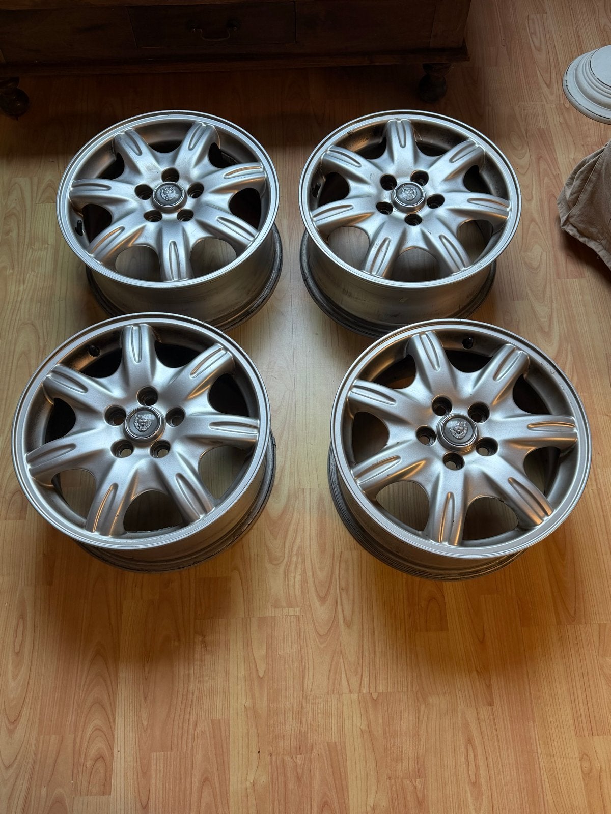 Set van 4 Jaguar s-type velgen - 16 inch, Ophalen