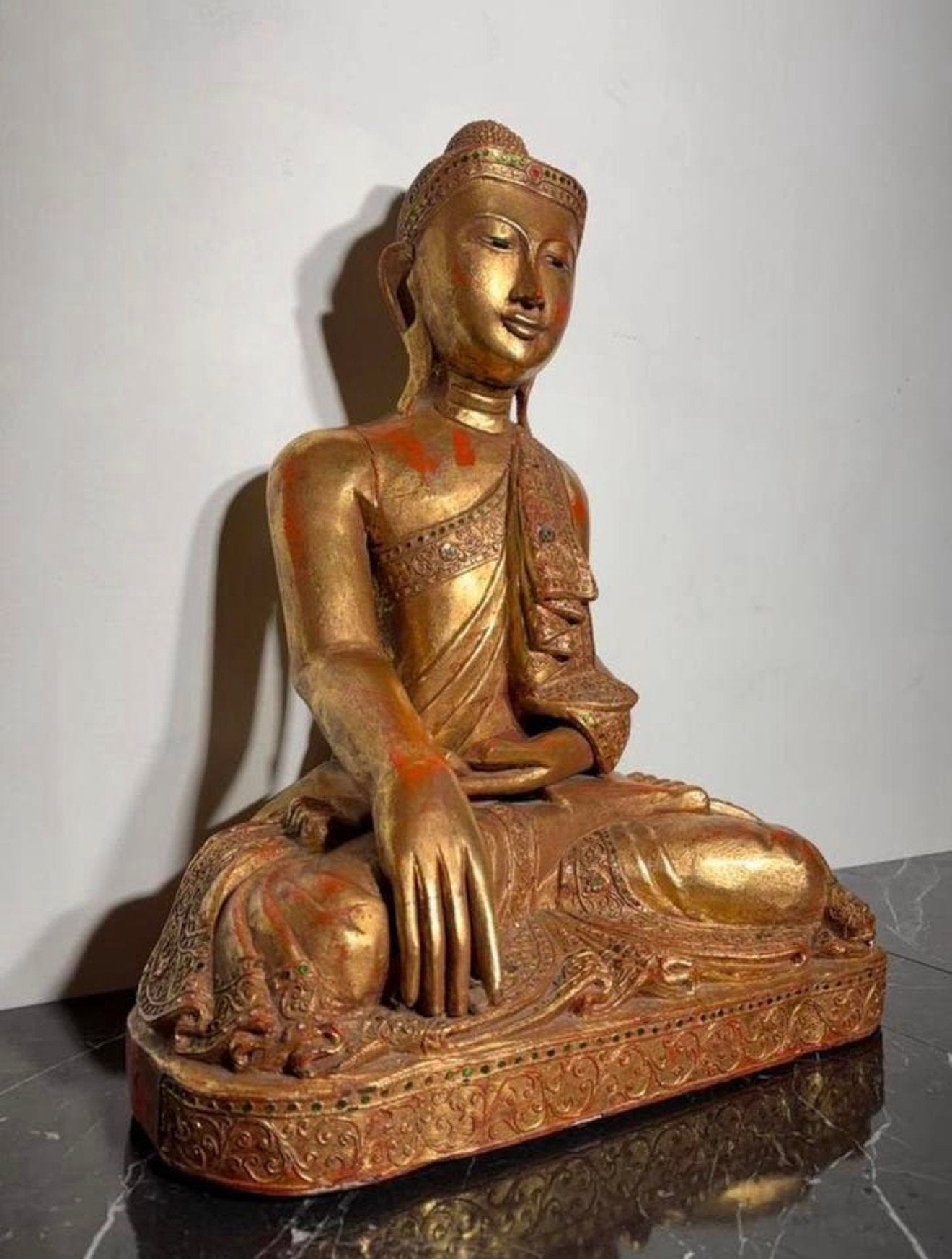 Mandalay Boeddha – Bhumisparsha Mudra – Myanmar, Ophalen