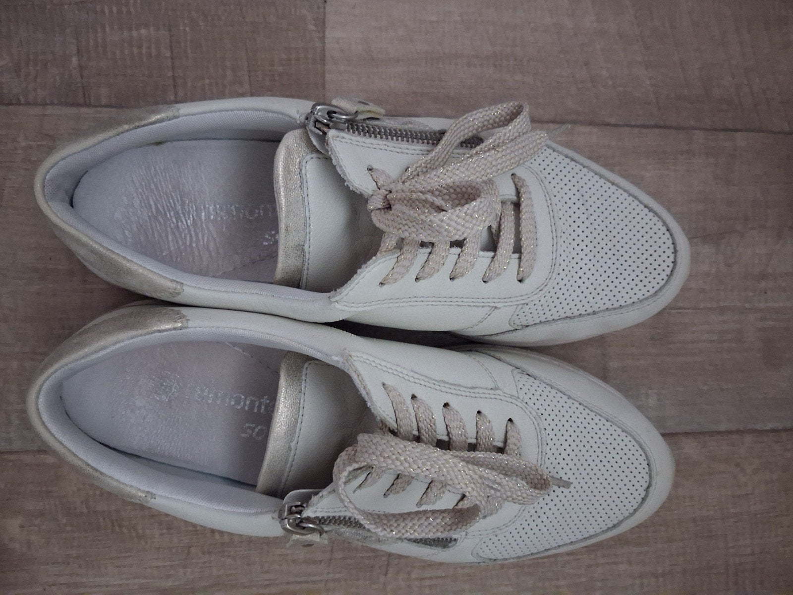 Sneakers maat 40, Beige, Remonte, Dansschoenen, Ophalen of Verzenden