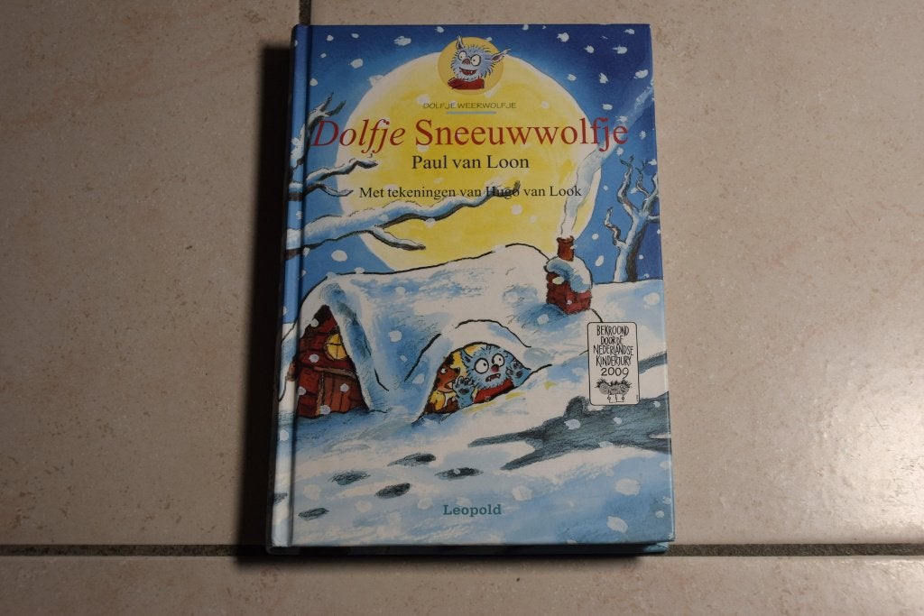 Dolfje Sneeuwwolfje / Paul van Loon AVI M5   , Ophalen of Verzenden, Zo goed als nieuw, Fictie algemeen