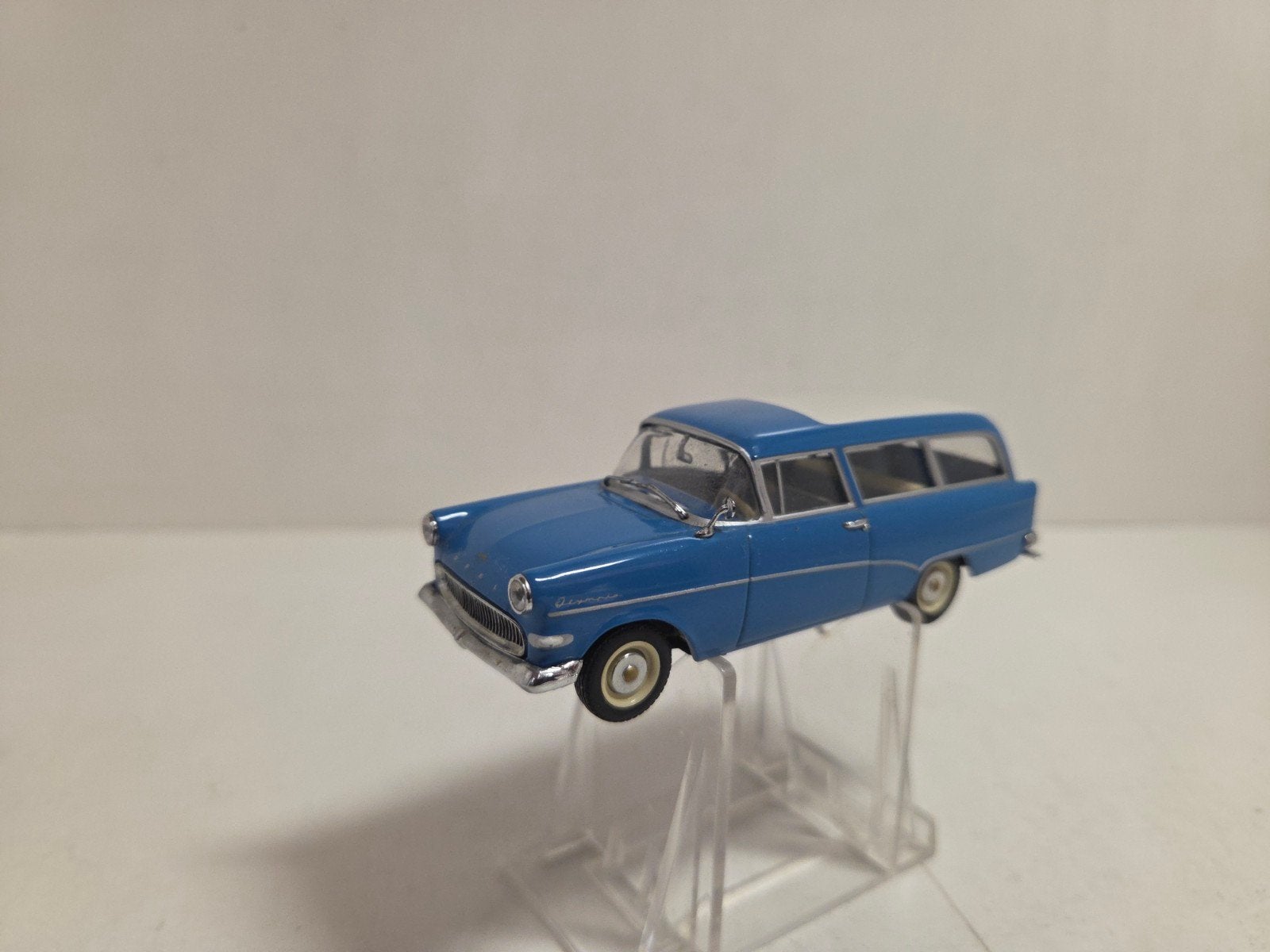 Minichamps Opel Rekord station, Auto, ., Ophalen of Verzenden, Zo goed als nieuw