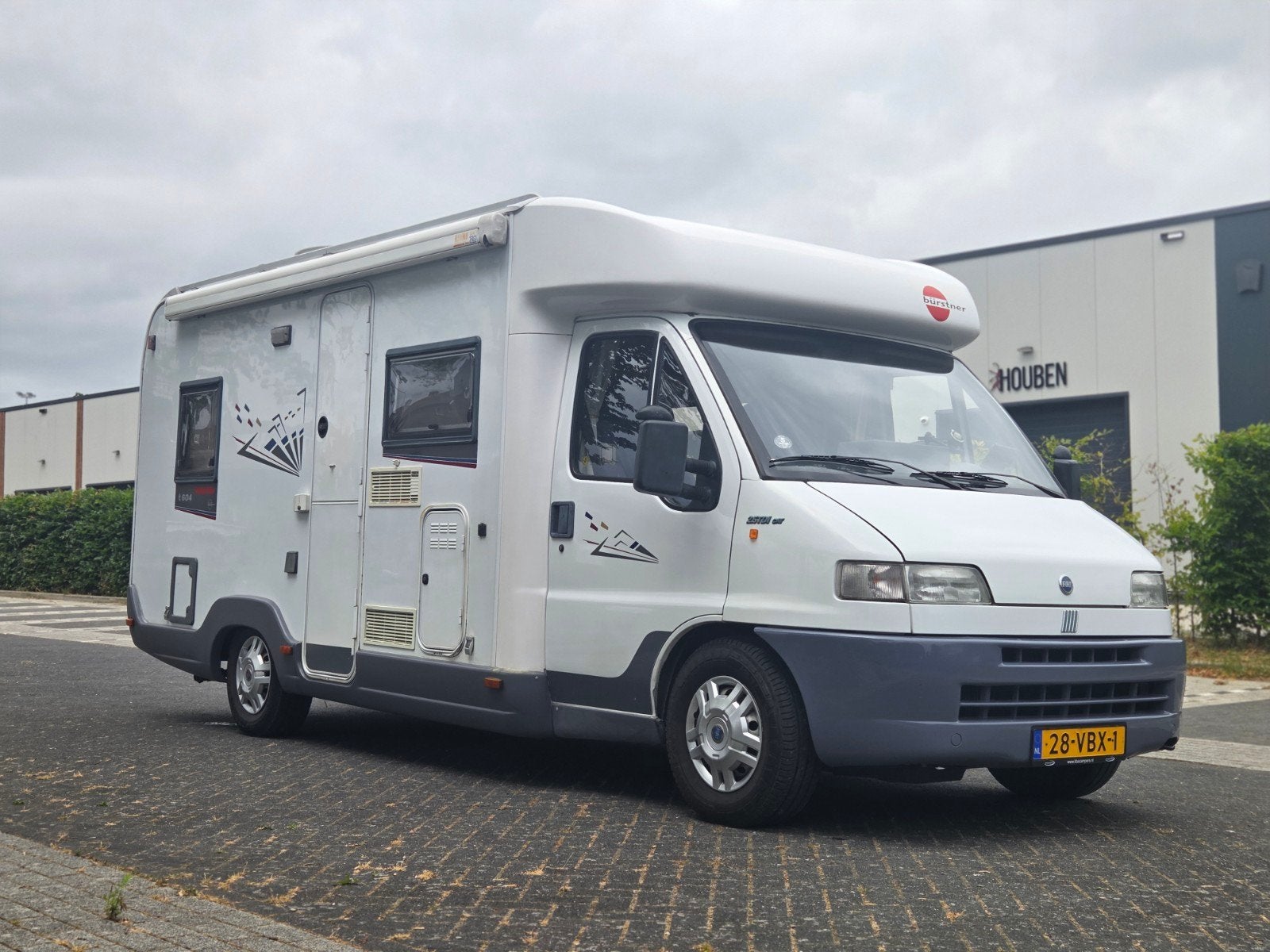 Bürstner T604 | Fiat Ducato 2.5 TDI | 147.000 km | 2 zonnepa, Caravans en Kamperen, Campers, Ringverwarming, Decoder, Fiat, 6 tot 7 meter