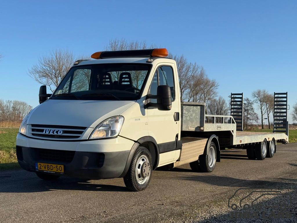 Iveco Daily 35C18 11.9T BE Combi Veldhuizen oplegger, Auto's, Gebruikt, 4 cilinders, Iveco, Wit