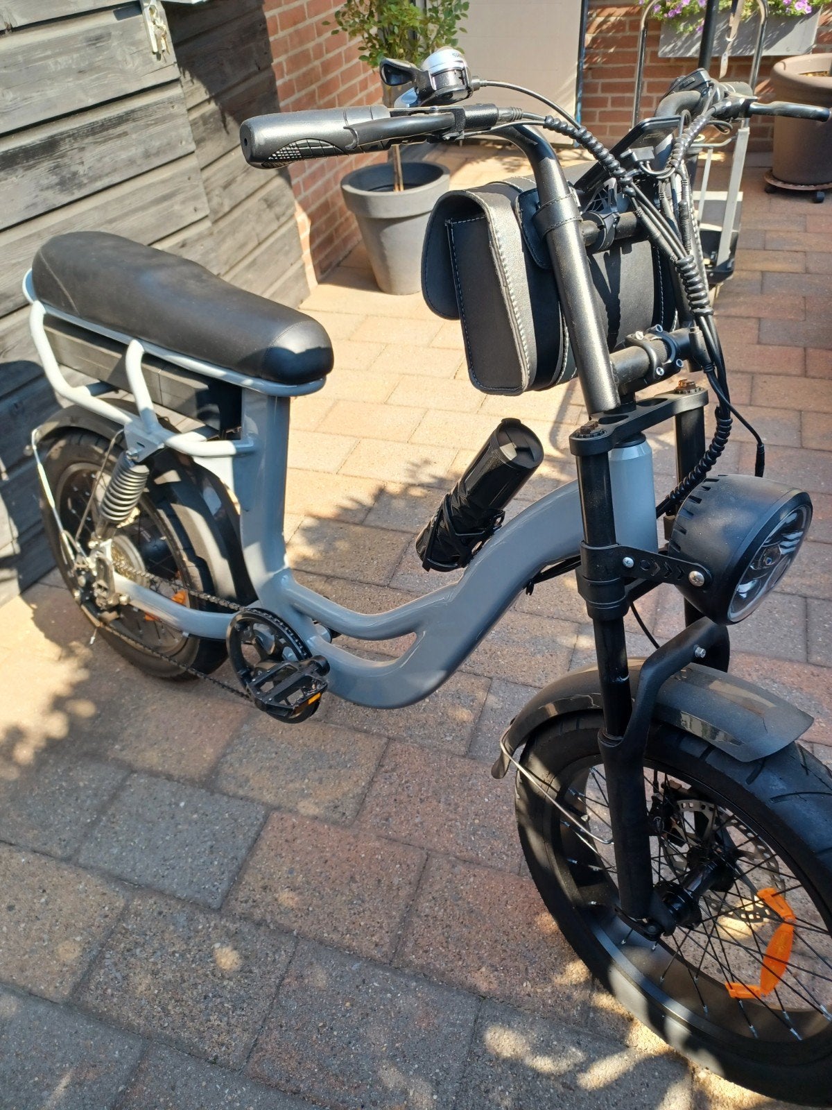 te koop 2 mooie fatbikes een grijs en een mokka, Ophalen, Zo goed als nieuw, Overige merken