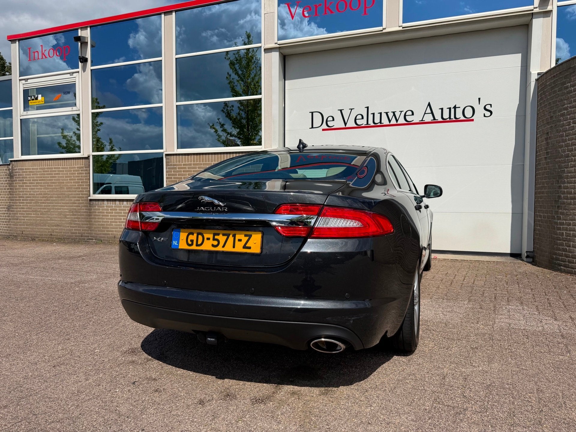 Jaguar XF 2.2D | Camera | Trekhaak | Keyless | Climate | Nav, Auto's, Jaguar, Automaat, Euro 5, Achterwielaandrijving, Gebruikt
