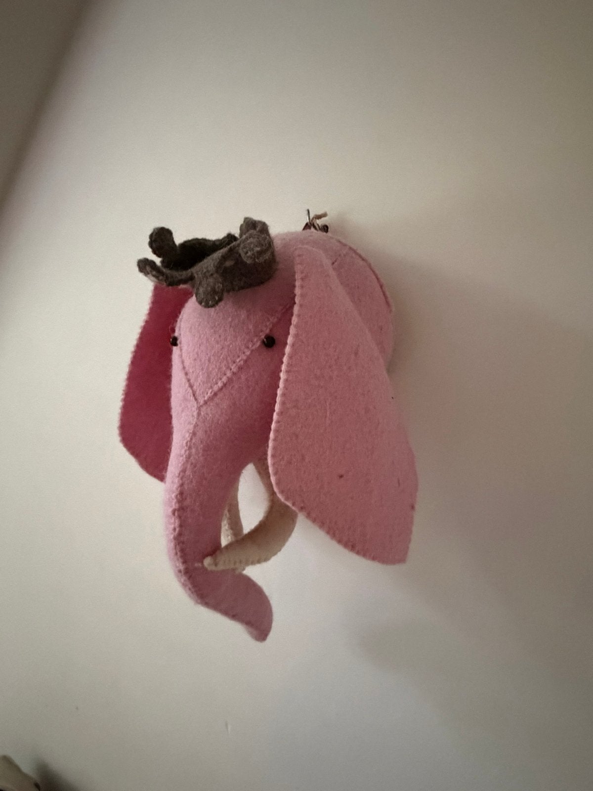 Roze olifant wanddecoratie voor kinderkamer, Gebruikt, Overige merken, Ophalen of Verzenden, Wanddecoratie