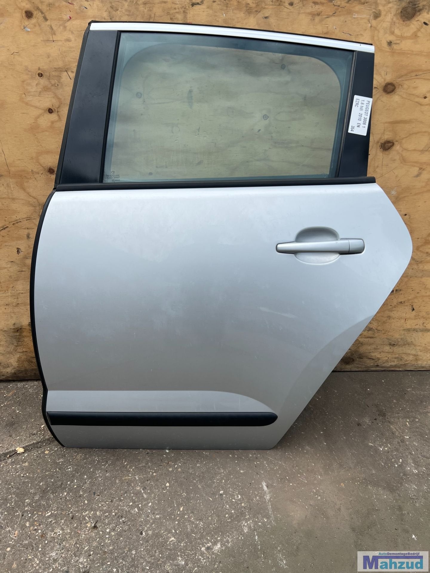 PEUGEOT 3008 1 Zilver EZRC LINKS achter deur 2009-2015, Auto-onderdelen, Taurusavenue 1
2132 LS  Hoofddorp, NL, Gebruikt, Contact.group@renault.com