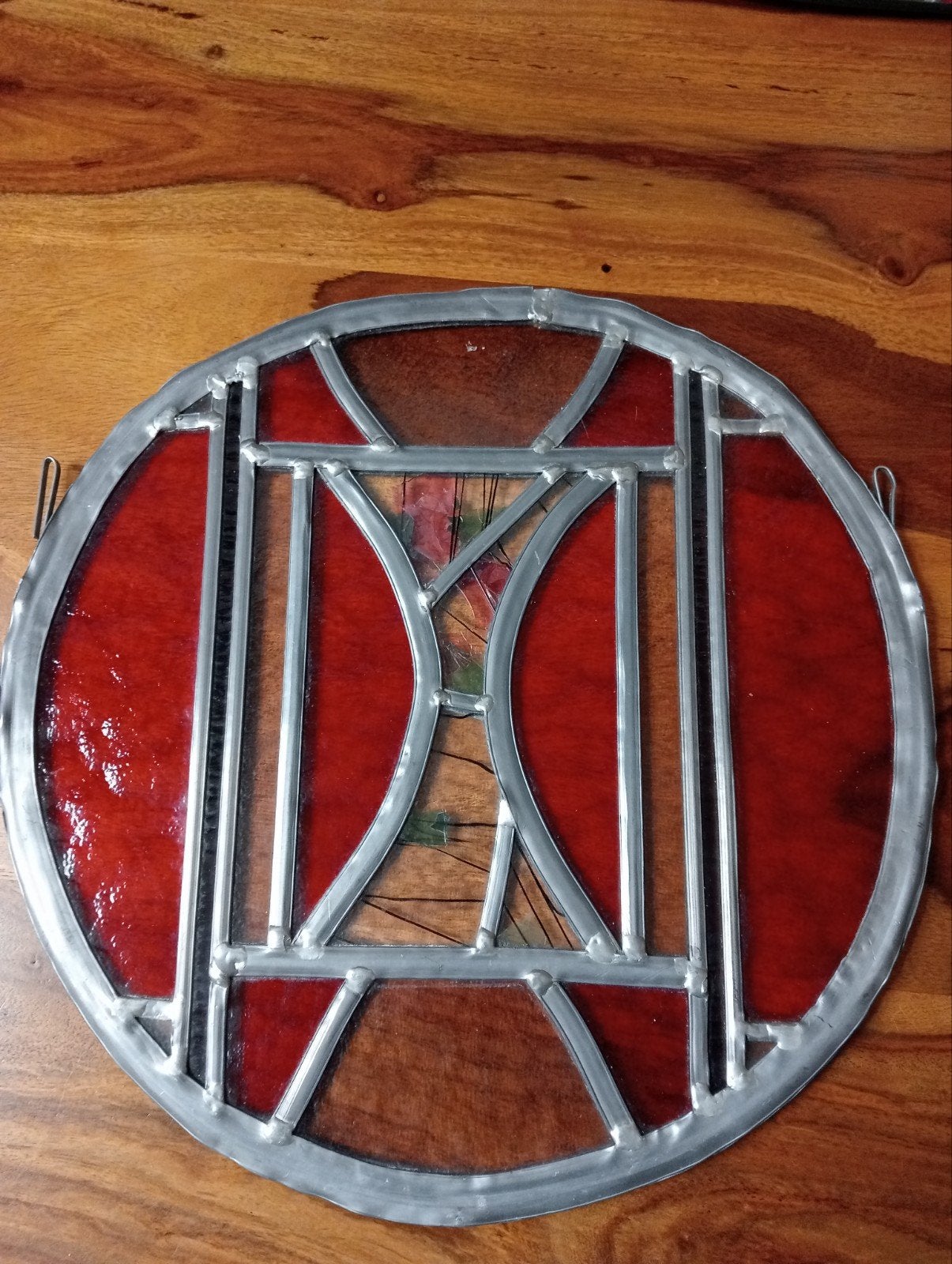 Rond glas-in-lood raamhanger met rood en bruin glas, Ophalen of Verzenden