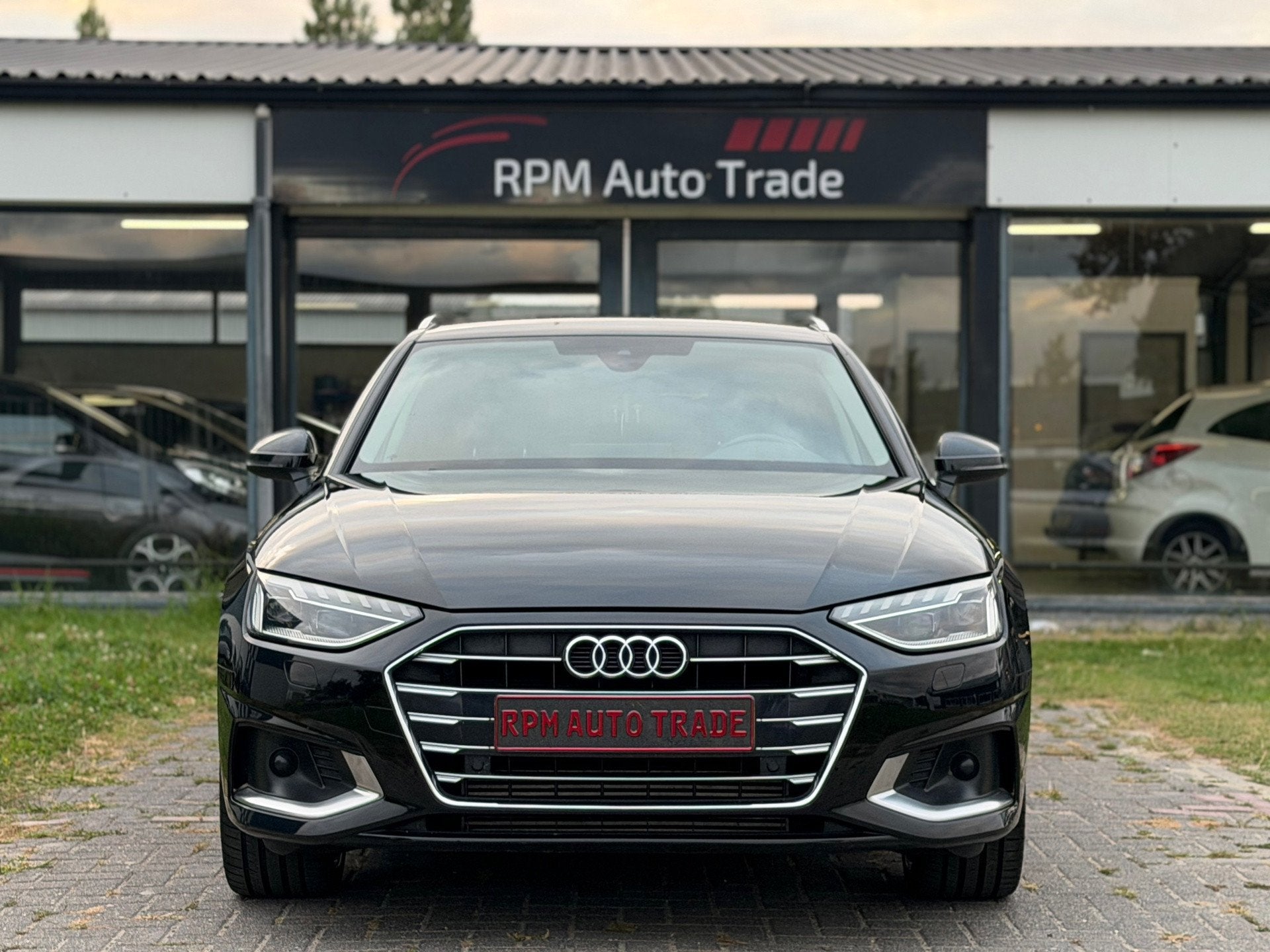 Audi A4 Avant 40 TFSI Launch edition Sport- Matrix LED- Virt, Auto's, Stof, Gebruikt, 1984 cc, A4