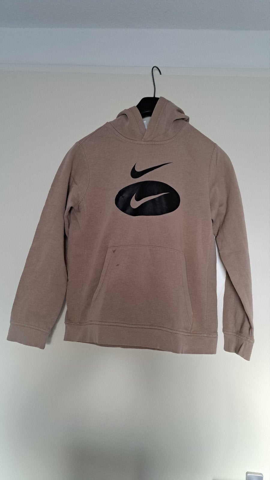 Nike hoodie - Bruin - Maat L (147-158 cm), Gebruikt, Jongen of Meisje, Trui of Vest, Ophalen of Verzenden