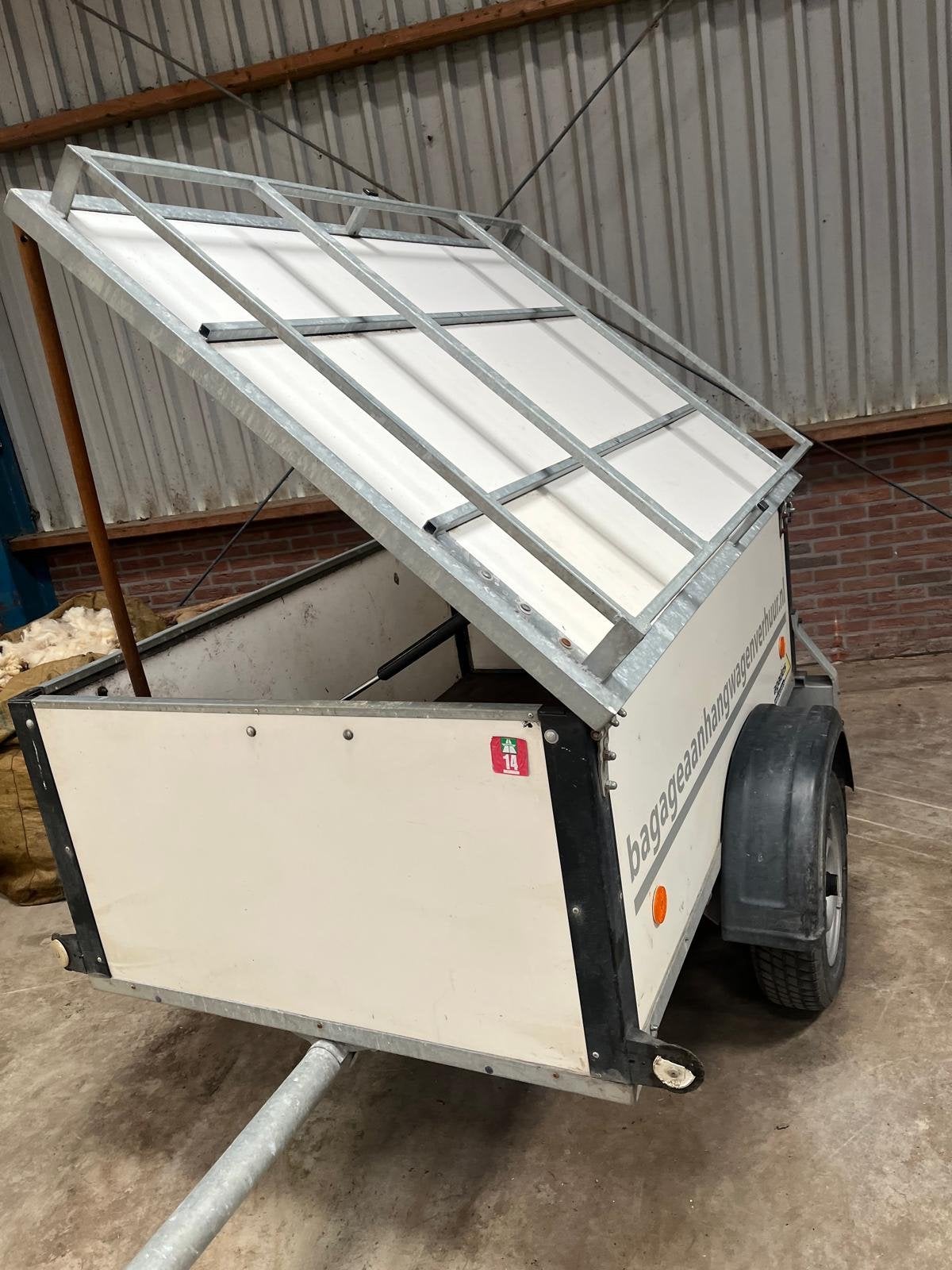 Compacte bagagewagen met imperiaal, Ophalen, Gebruikt