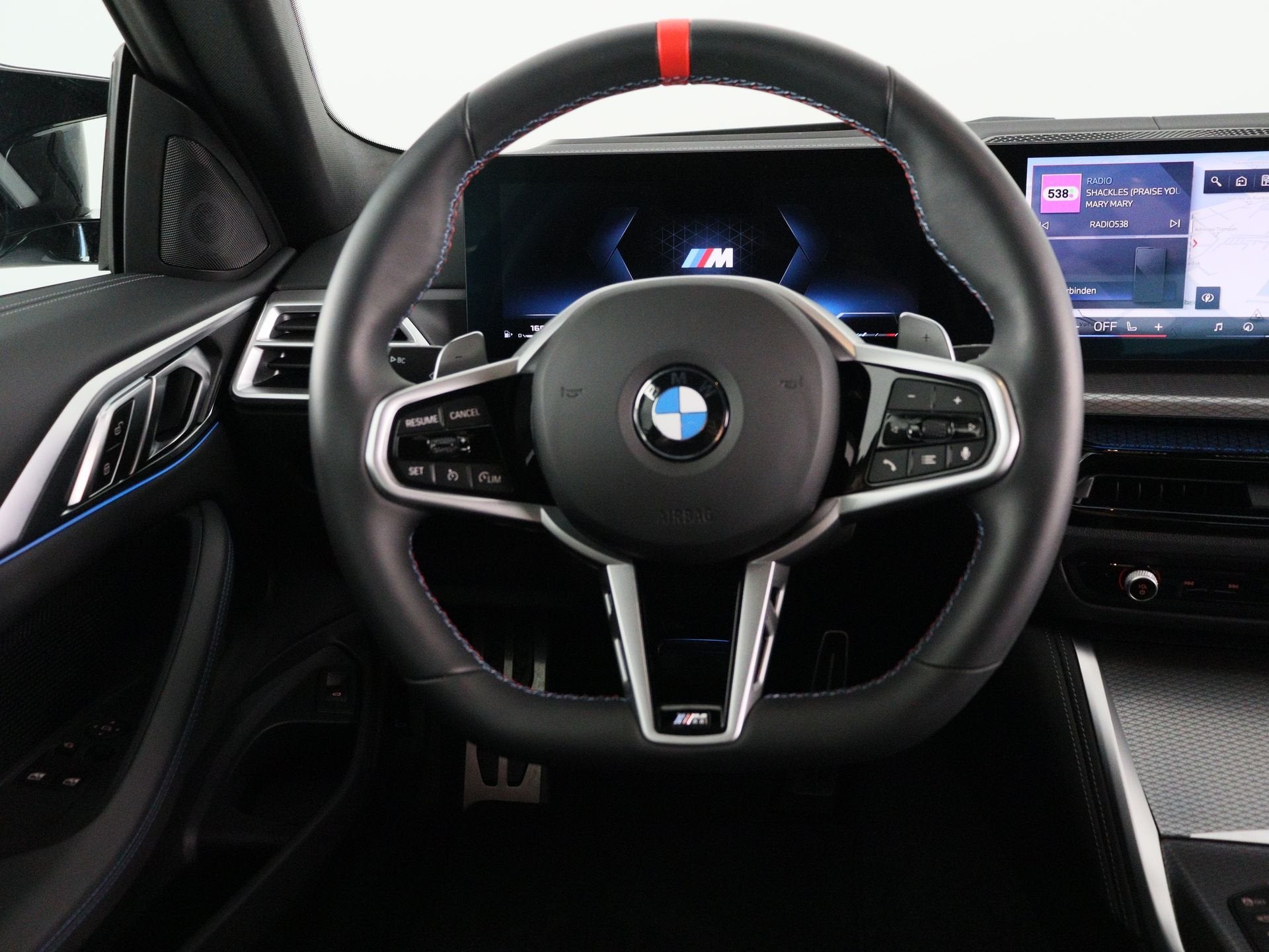 BMW 4 Serie M440i Coupé xDrive M-Sport Pro (bj 2025), Auto's, Dealer onderhouden, Euro 6, 4-Serie, Met garantie (alle)