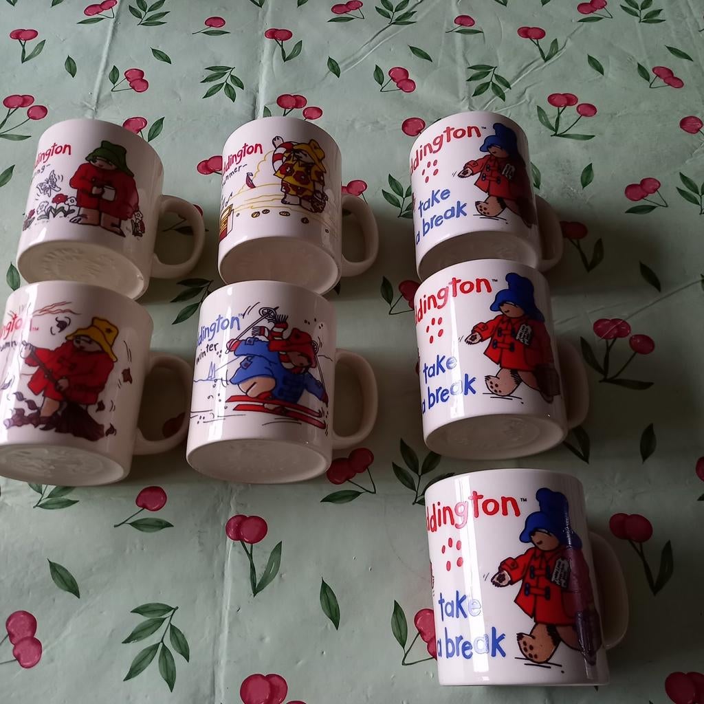 Paddington mokken per stuk € 5.00, Ophalen of Verzenden, Aardewerk, Overige stijlen, Kop(pen) en/of Schotel(s)