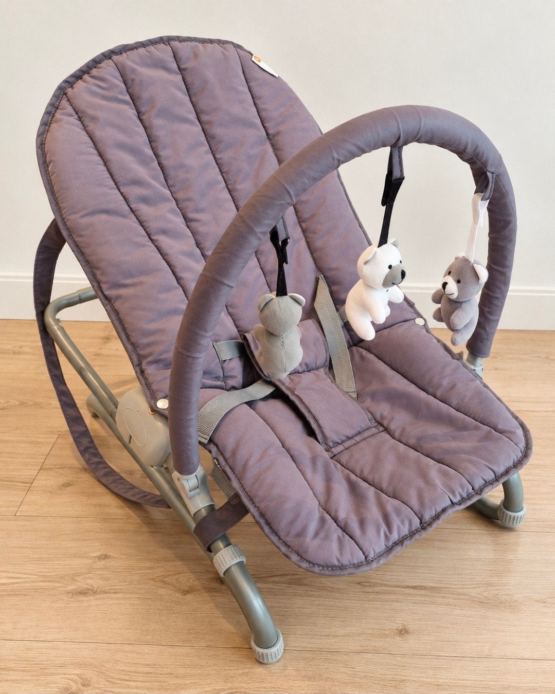 Qute wipstoel met speelboog en knuffeltjes, Kinderen en Baby's, Ophalen of Verzenden, Gebruikt, Wipstoel, Overige merken