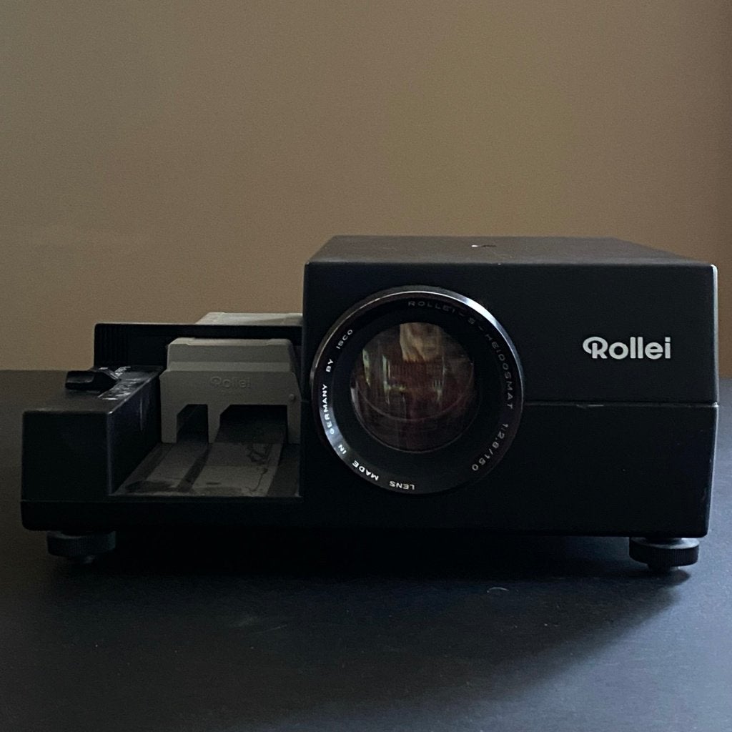 Rollei 6x6 Middenformaat Diaprojector P66S Autofocus, Ophalen, Zo goed als nieuw
