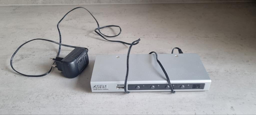 ATEN HDMI Switch VS481B - 4 poorten, Ophalen of Verzenden, Gebruikt, Minder dan 2 meter, Overige kabels