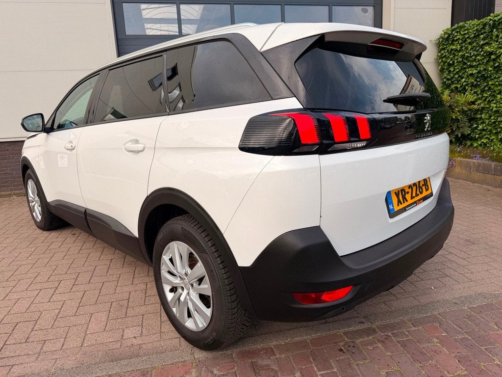 Peugeot 5008 1.2 PureTech Blue Lease Executive/7persoons/Aut, Gebruikt, Euro 6, 7 stoelen, Wit