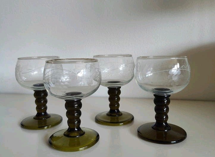 Set van 4 vintage Roemer wijnglazen druivenrank, Antiek en Kunst, Ophalen of Verzenden