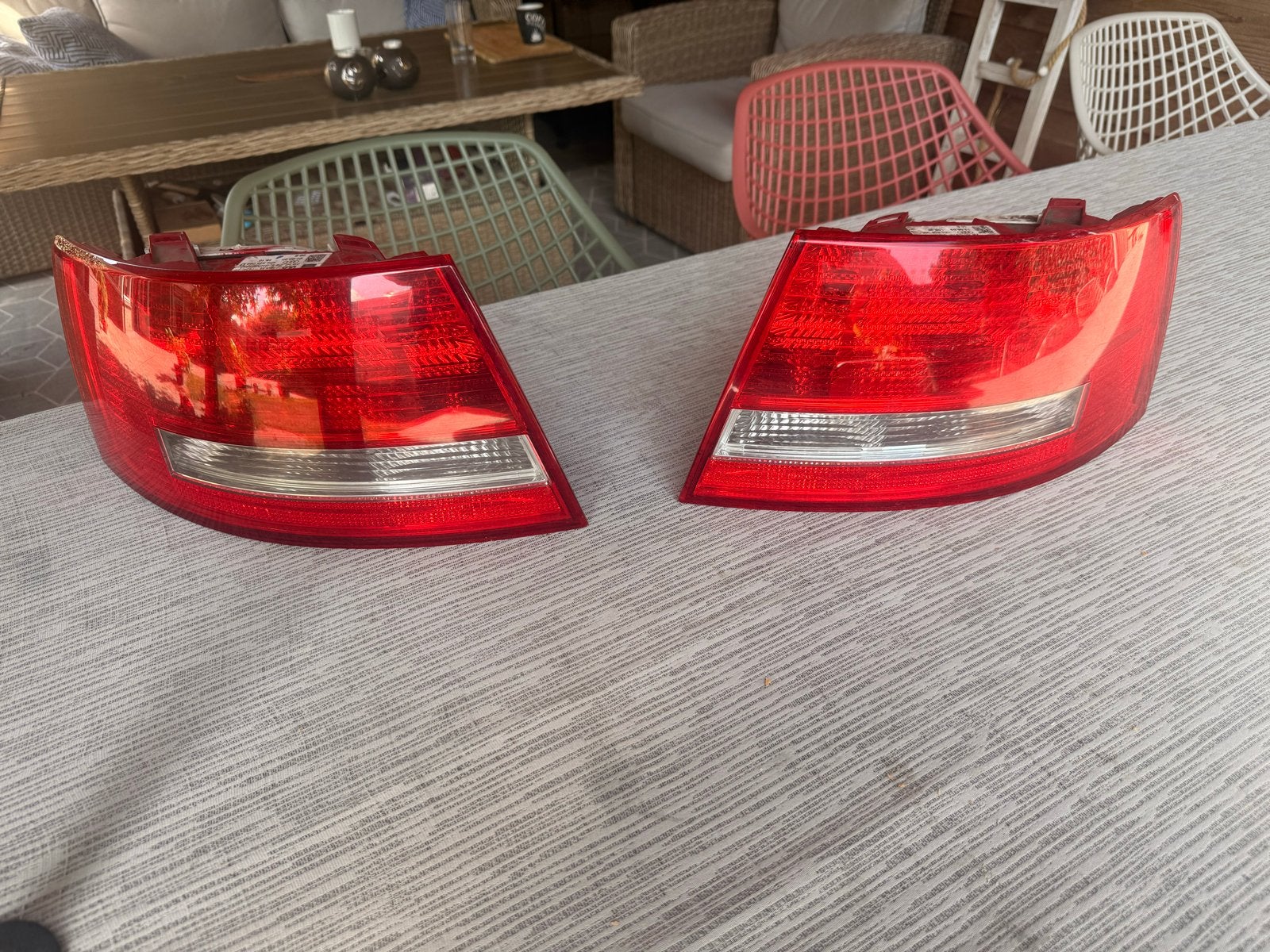 Achterlichten Audi A6 C6 (4F) links en rechts, Ophalen, Gebruikt, Audi