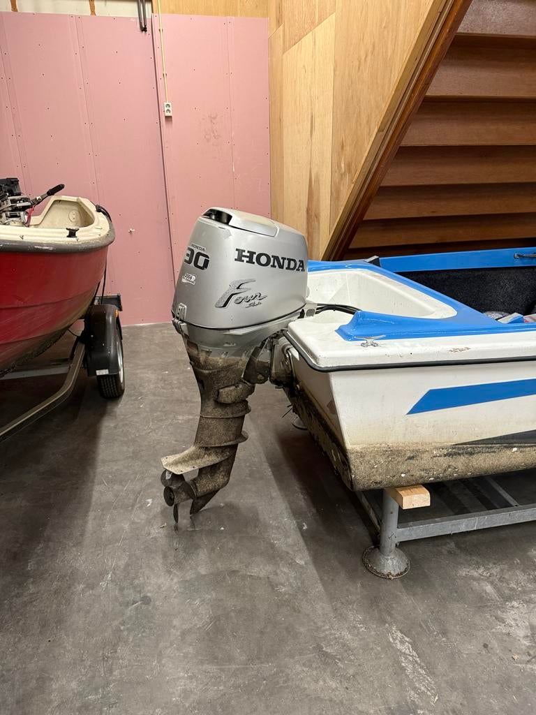 Kleine polyester motorboot met Honda buitenboordmotor, Watersport en Boten, Ophalen, Gebruikt, Minder dan 10 pk, Tot 6 meter