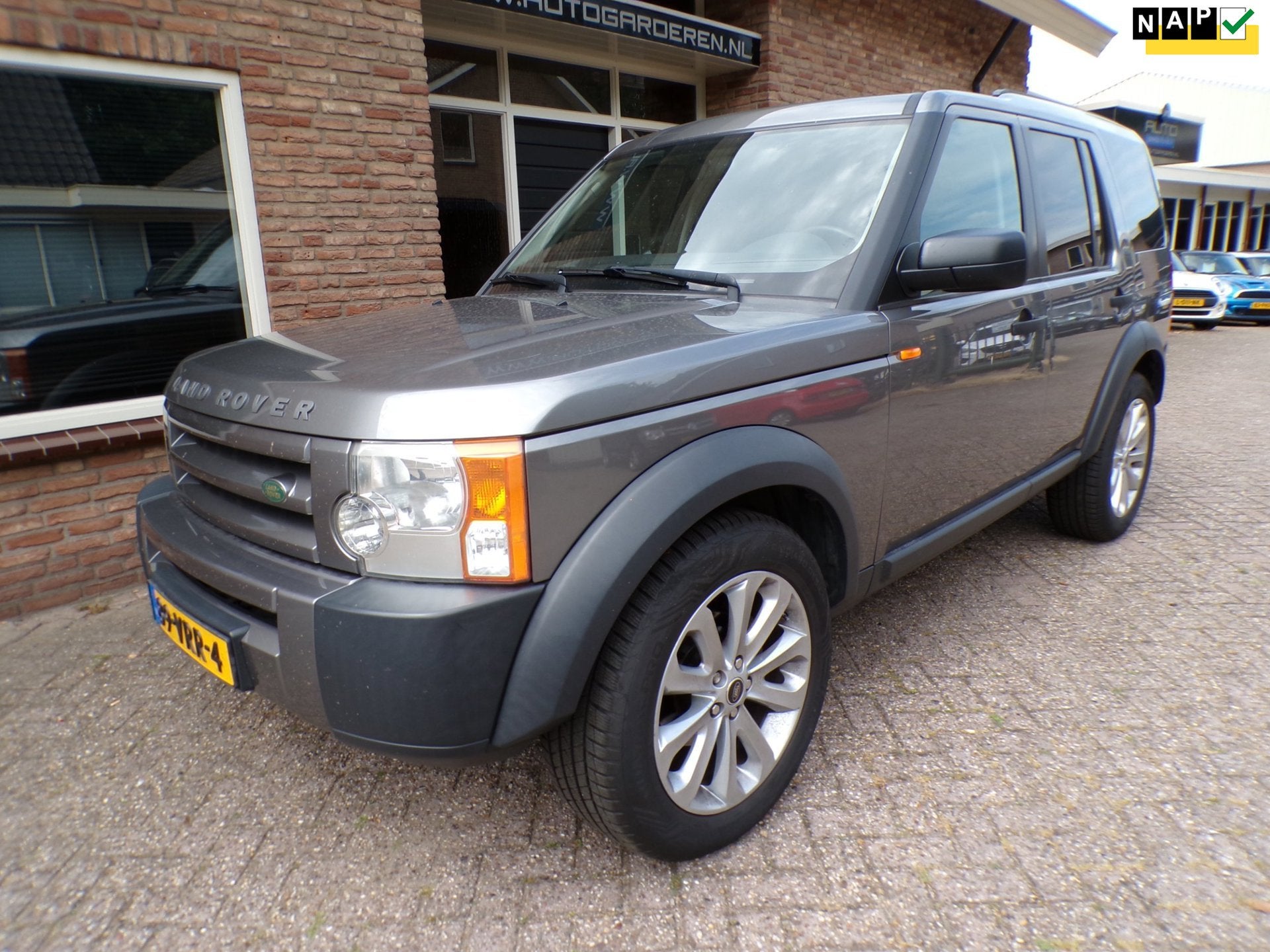 Land Rover Discovery 2.7 TdV6 SE Automaat / Grijs Kenteken, Automaat, Stof, 190 pk, Bedrijf