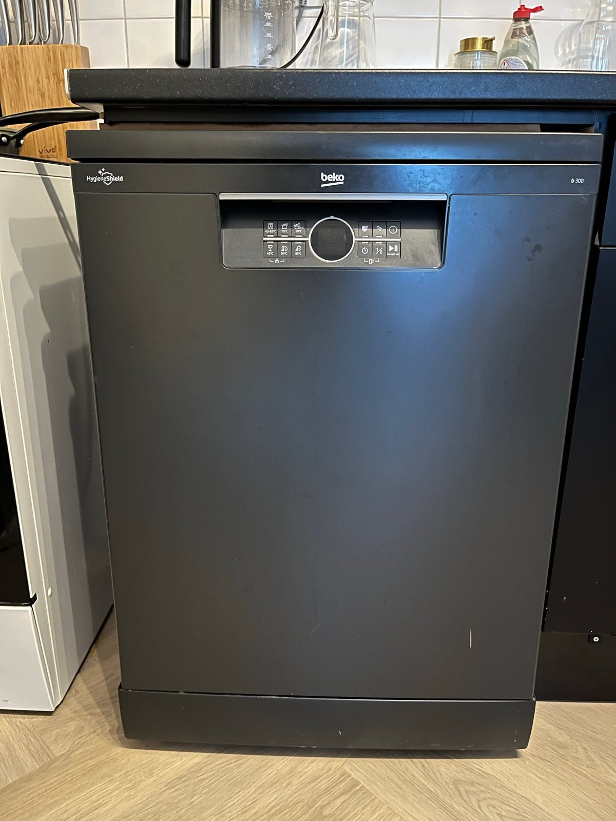 Beko BDFN15311X Vrijstaande Vaatwasser Zwart, Witgoed en Apparatuur, Vaatwasmachines, Ophalen, 60 cm of meer, Eco programma, Zo goed als nieuw
