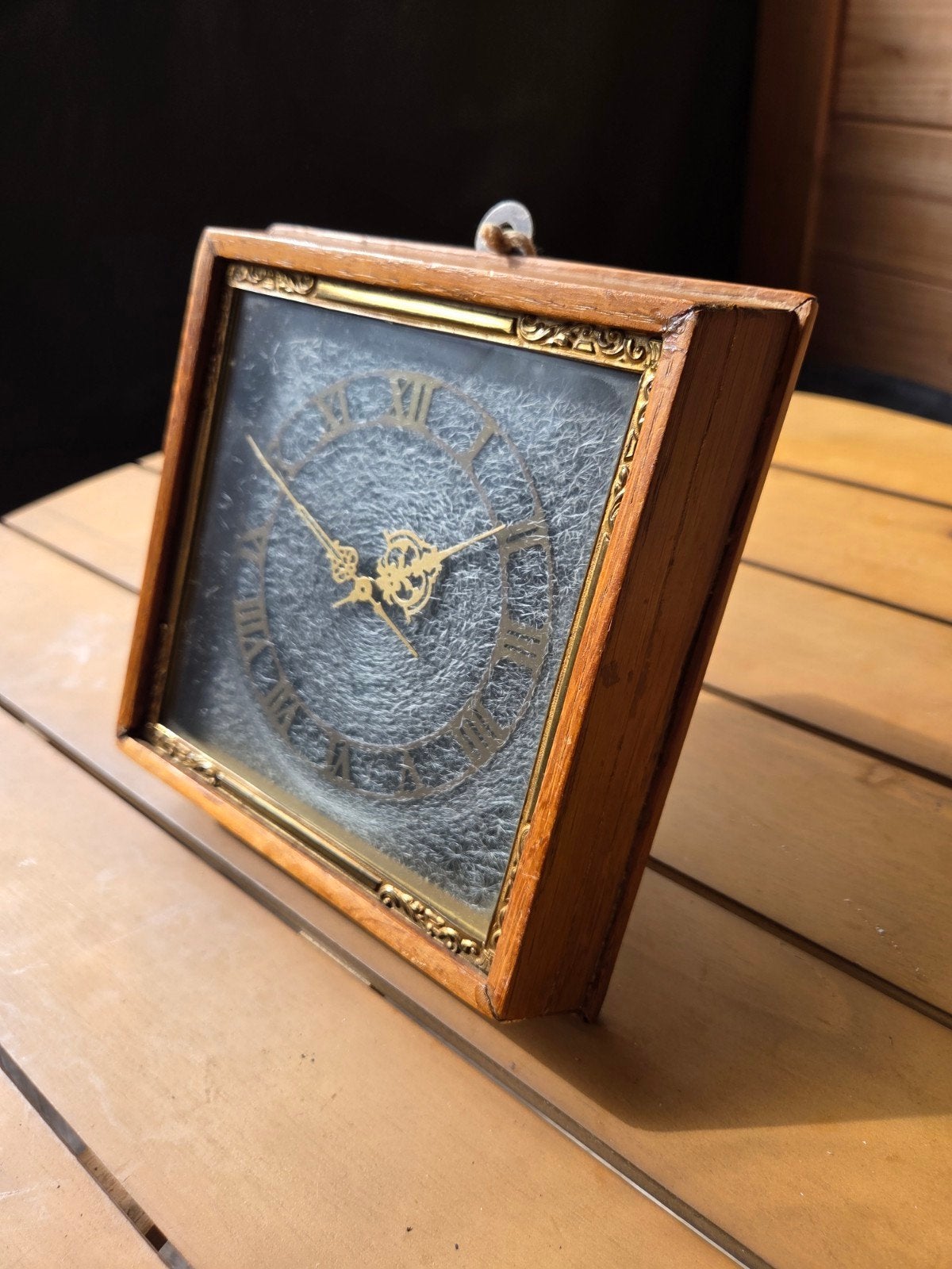 Vintage houten tafelklok / wandklok – mid-century mechanisch, Antiek en Kunst, Ophalen of Verzenden