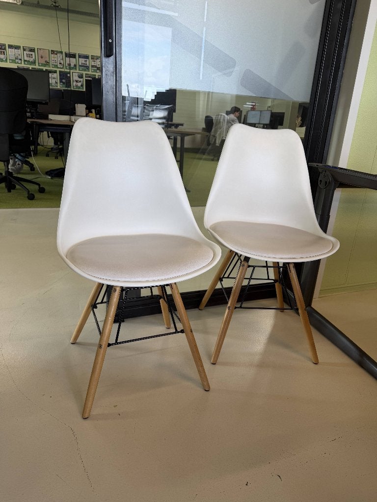 6x witte eetkamerstoelen | witte kuipstoelen, Huis en Inrichting, Stoelen, Gebruikt, Wit, Scandinavisch, Vijf, Zes of meer stoelen