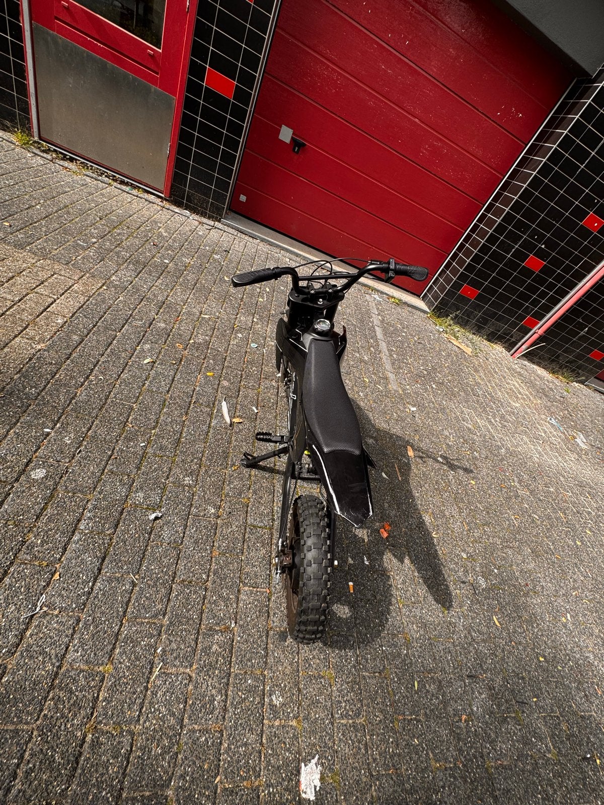 Elektrische Crossmotor - 30 km/u - Lichte schade, Ophalen, Gebruikt, Schijfrem, Dirtbike