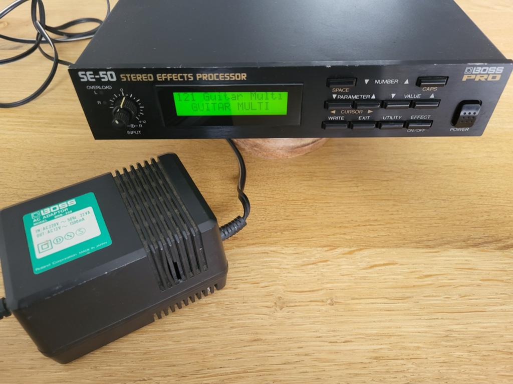 Boss SE-50 Stereo Effect Processor - Perfecte Staat, Muziek en Instrumenten, Ophalen of Verzenden, Gebruikt, Multi-effect