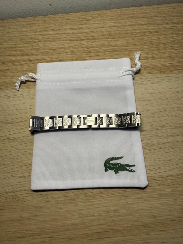 Lacoste Armband Zilverkleurig met Krokodil Logo, Ophalen of Verzenden, Zo goed als nieuw, Zilver, Staal