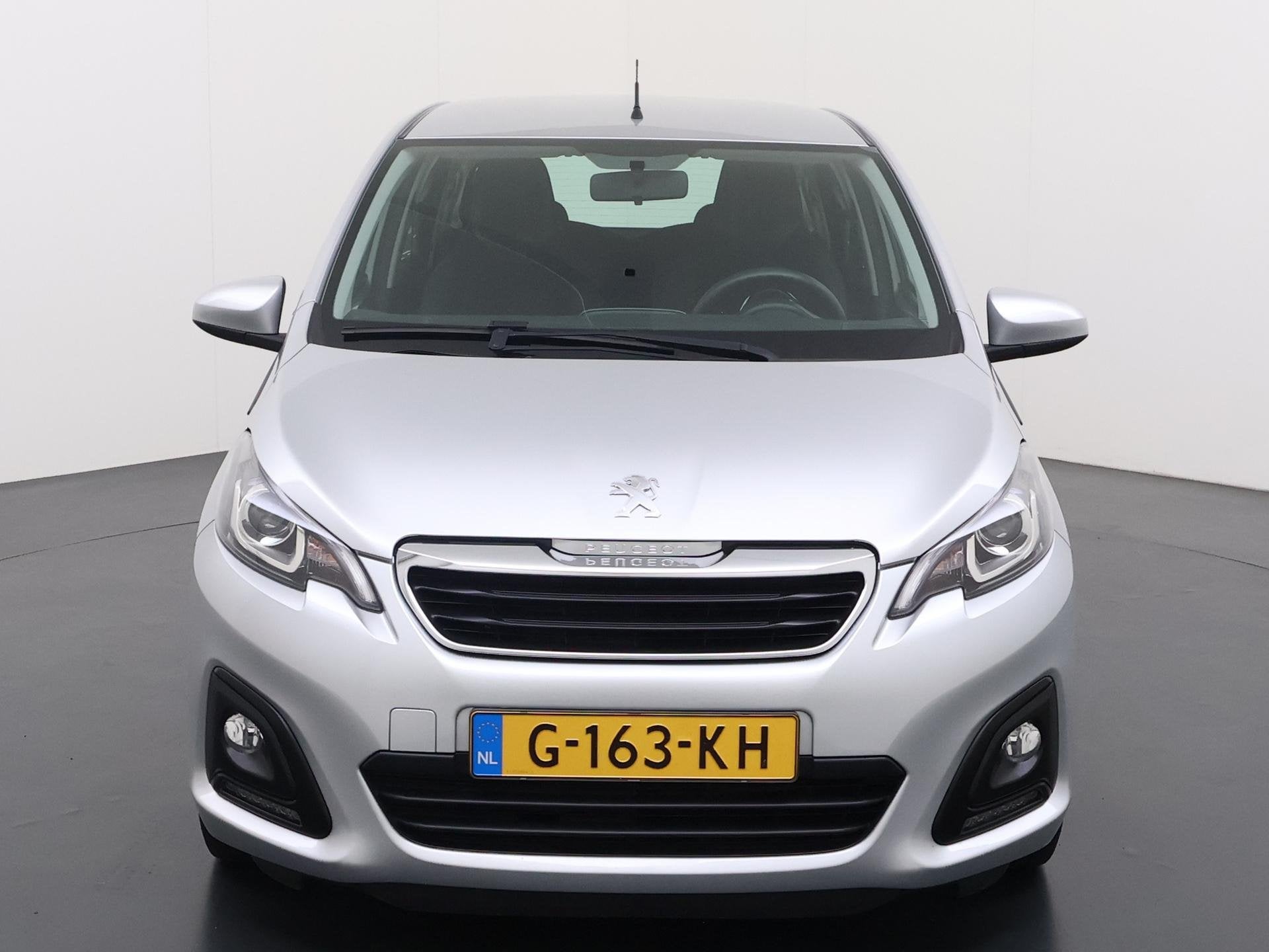 Peugeot 108 1.0 e-VTi Active | Airco | Elektrische ramen | Z, Handgeschakeld, Zilver of Grijs, 998 cc, Benzine