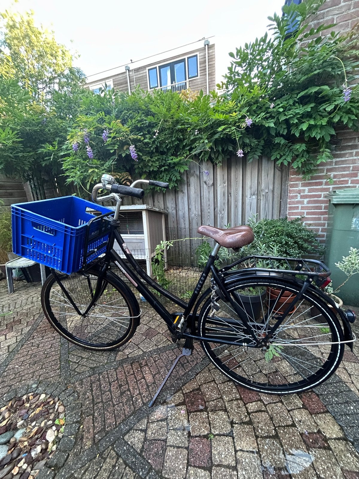 Sparta transportfiets met krat - Gebruikt, Fietsen en Brommers, Fietsen | Dames | Damesfietsen, Ophalen, Sparta, Trommelrem, 53 tot 56 cm