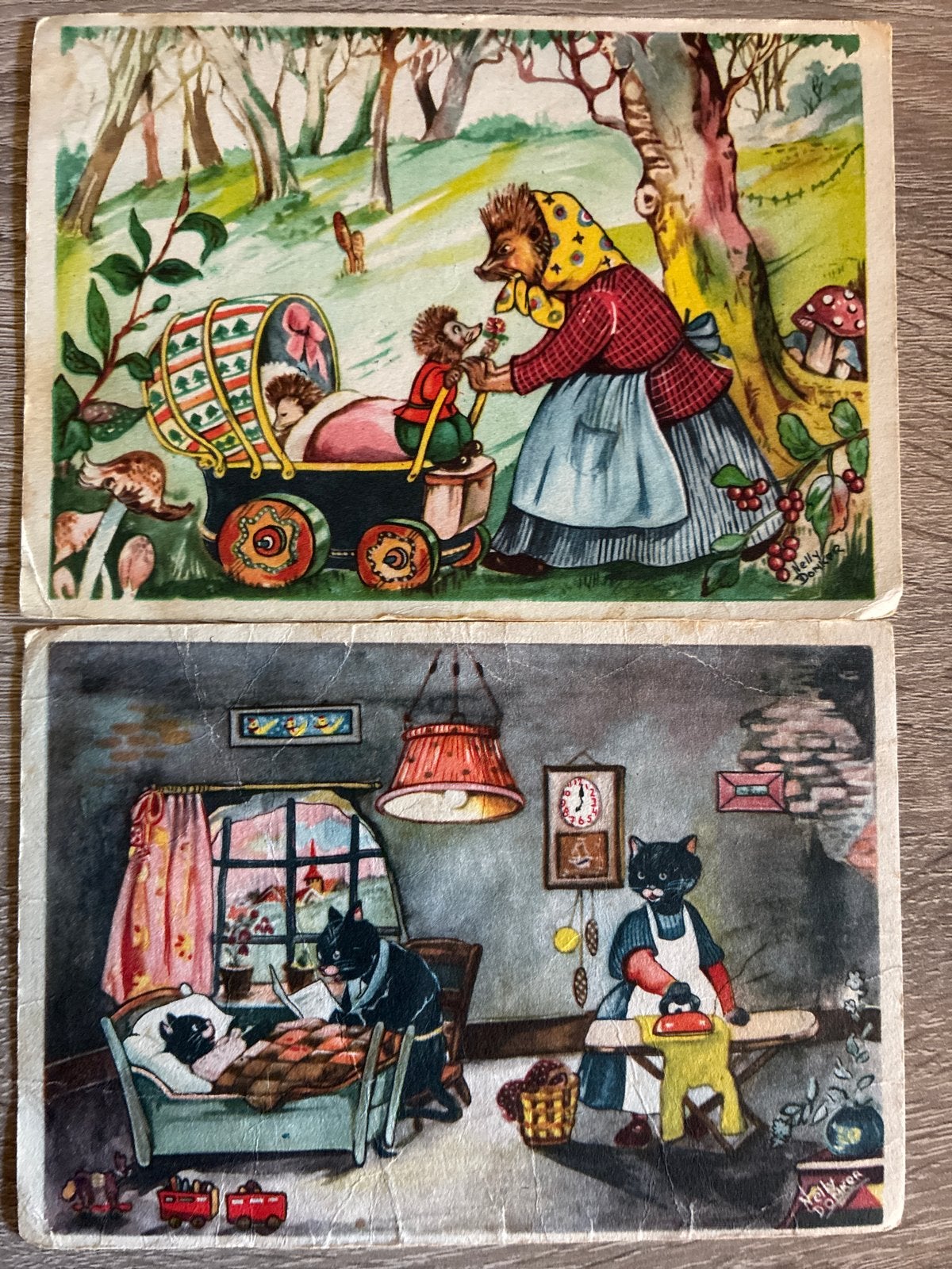2 Oude Ansichtkaarten Nelly Donker katten en egels, Verzamelen, Ophalen of Verzenden, 1940 tot 1960, Gelopen