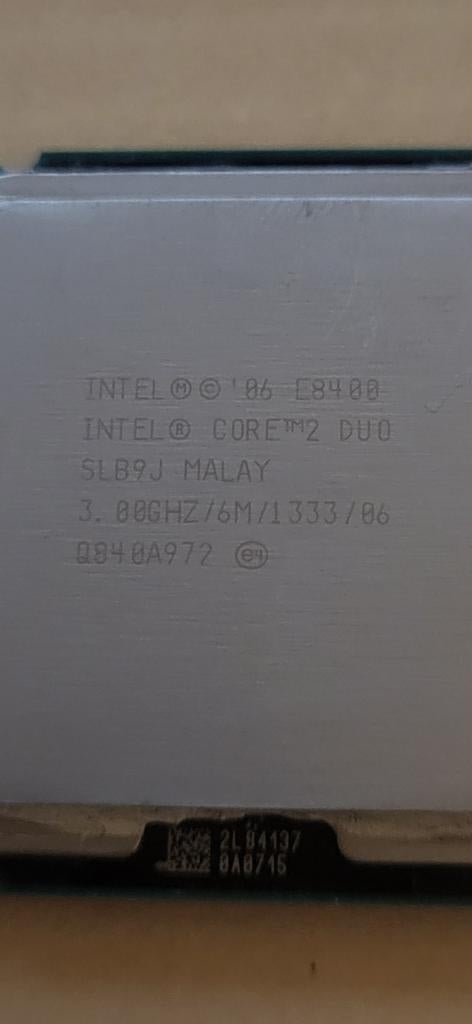 Intel Core 2 Duo E8400 - 3.0 GHz Processor, Computers en Software, Processors, Gebruikt, Intel Core 2 Duo E8400, LGA 775, 2-core