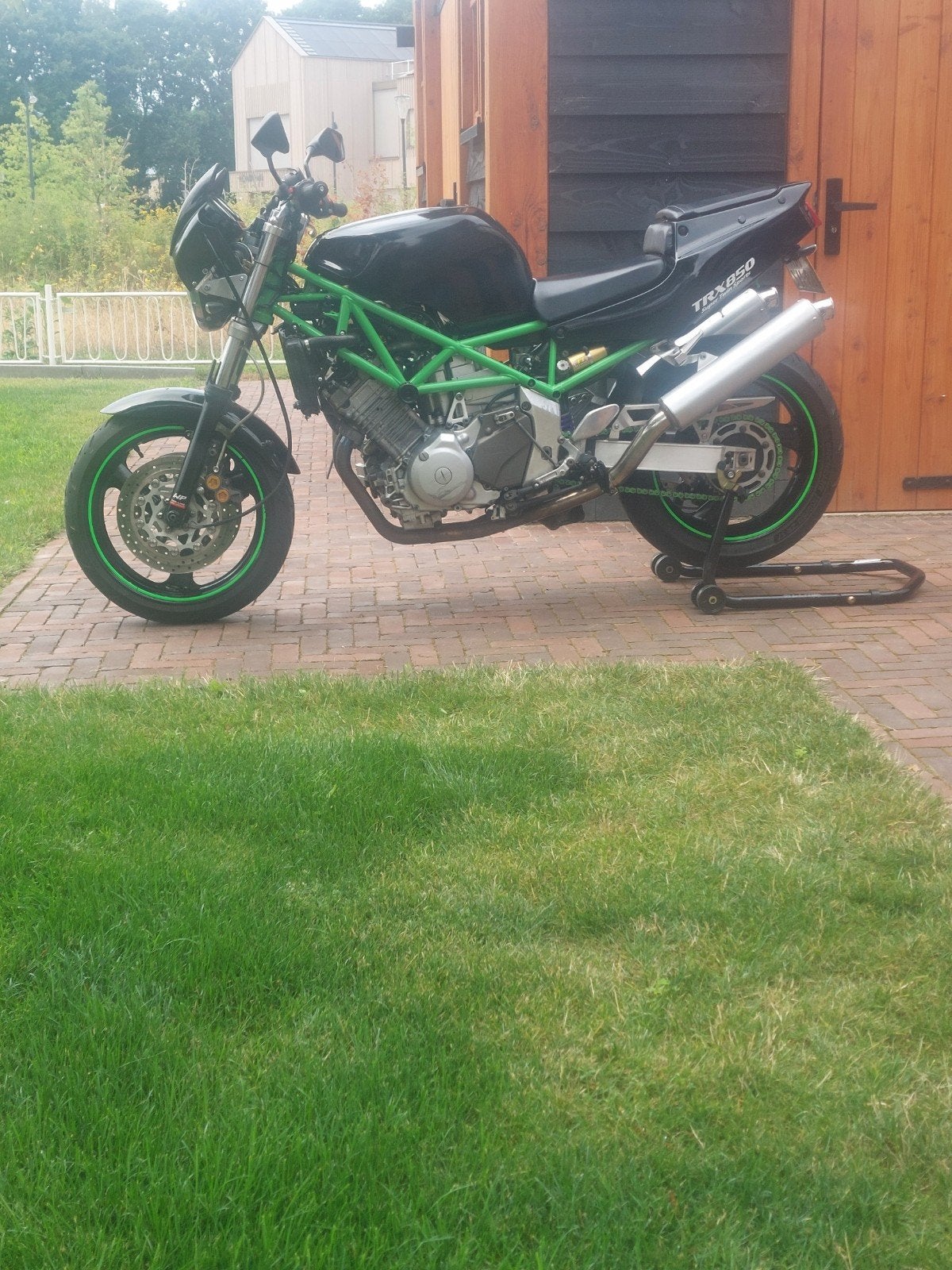 yamaha trx 850 streetbike, 2 cilinders, Sportuitlaat, Gebruikt, Particulier