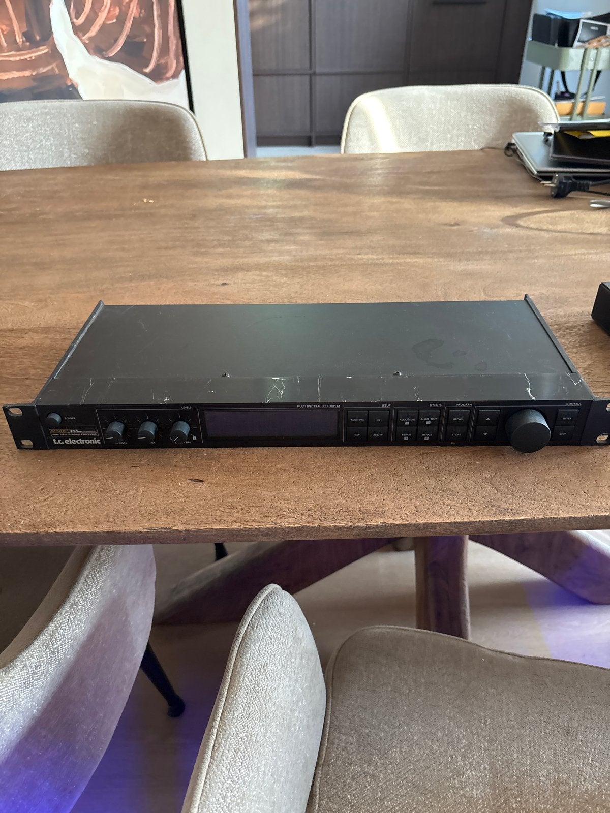 TCElectronic M-One XL, Ophalen, Gebruikt