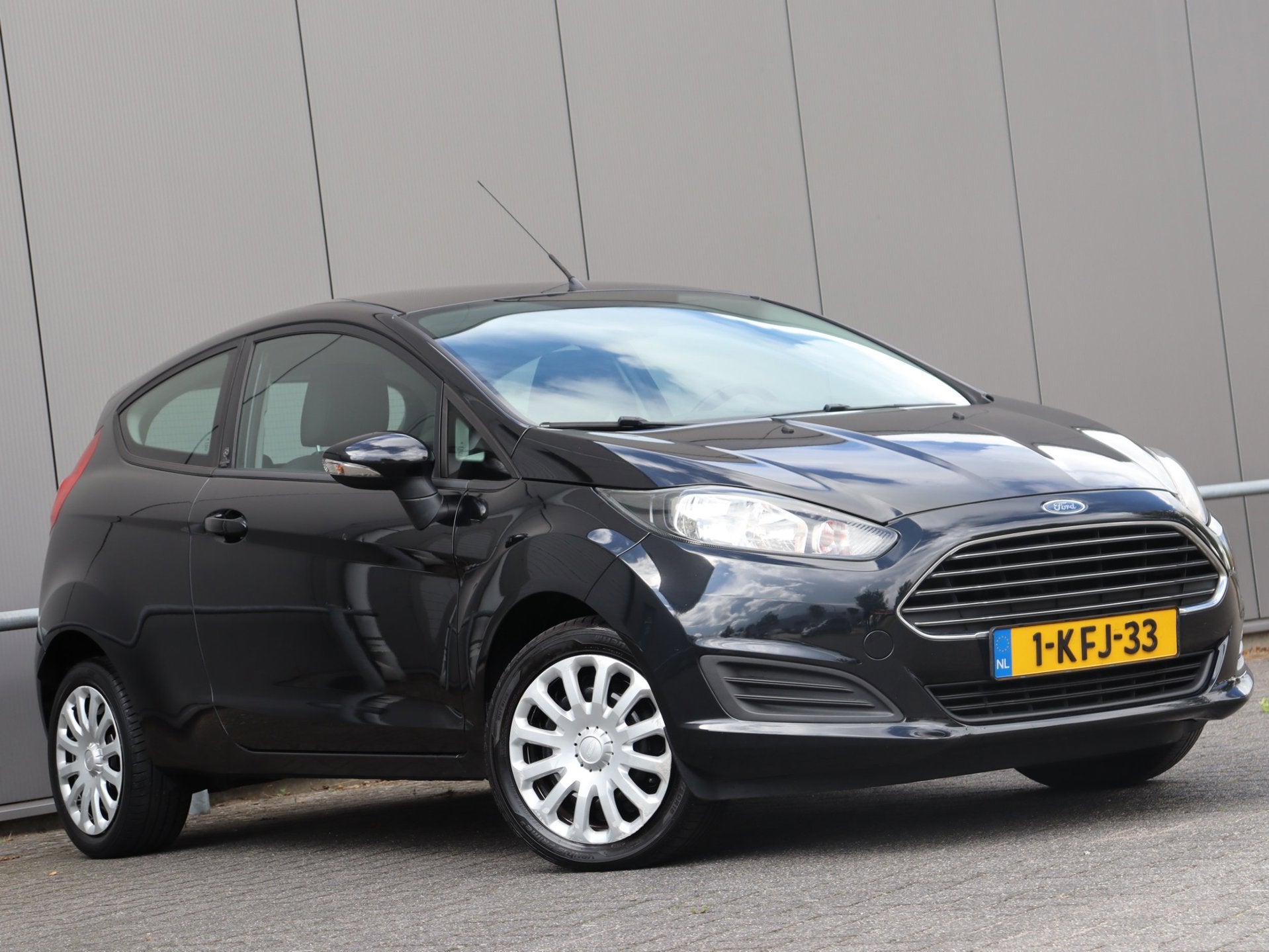 Foto 4 van Ford Fiesta 1.0 Style airco org Nederlands