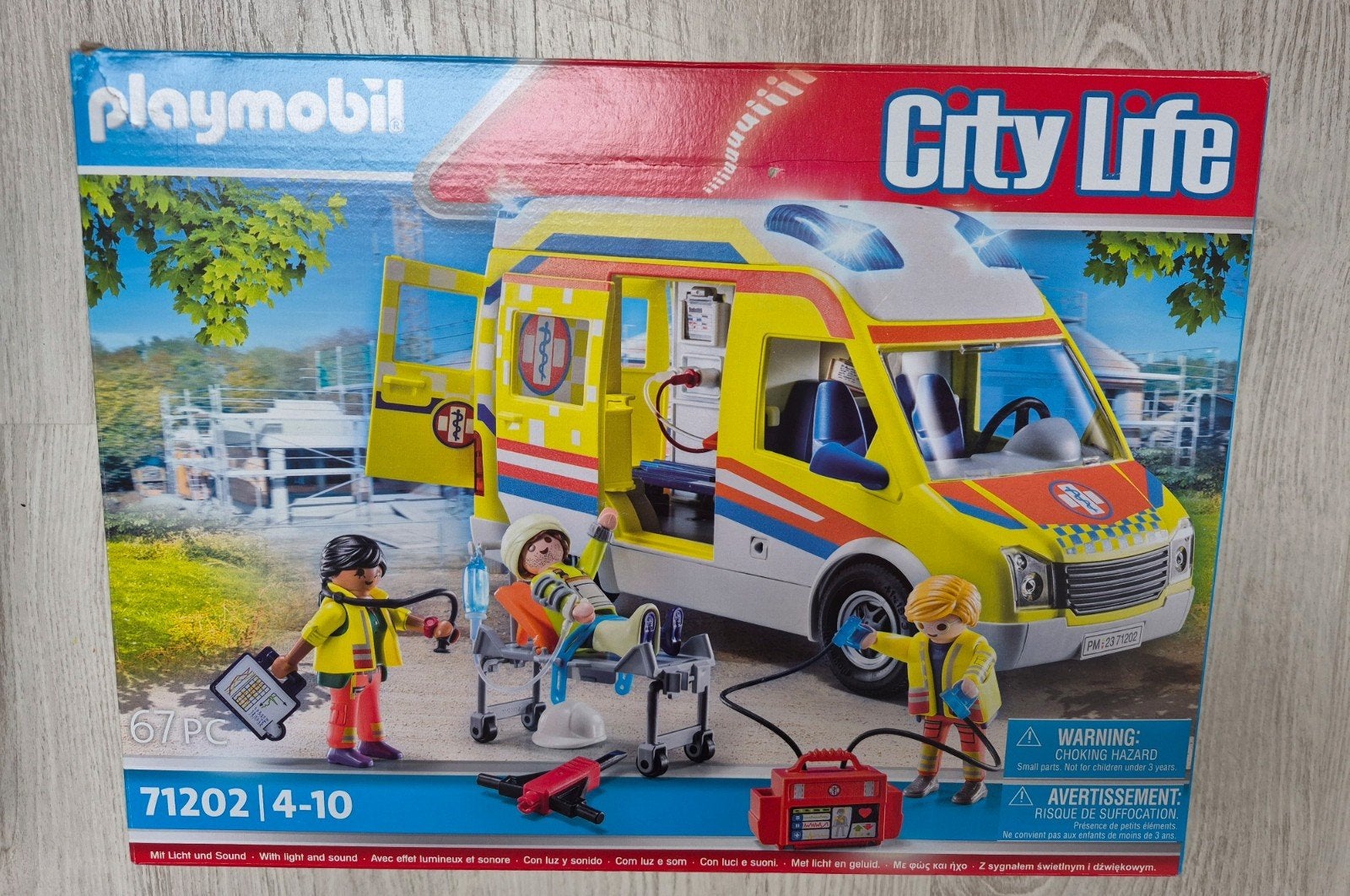 Playmobil City Life Ambulance 71202 nieuw..!!, Ophalen, Complete set, Voertuig, Zo goed als nieuw
