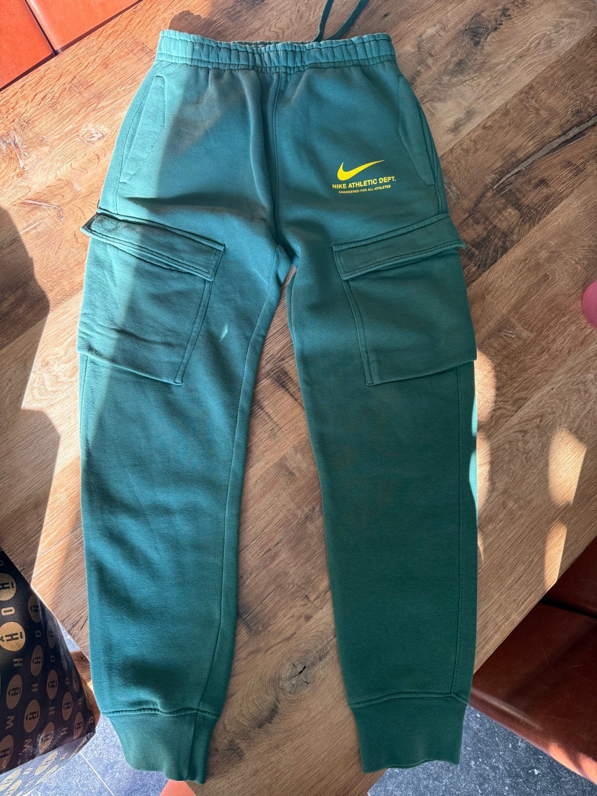 Nike Athletic Dept. Cargo Joggingbroek - Groen, Ophalen of Verzenden, Zo goed als nieuw, Maat 46 (S) of kleiner, Groen