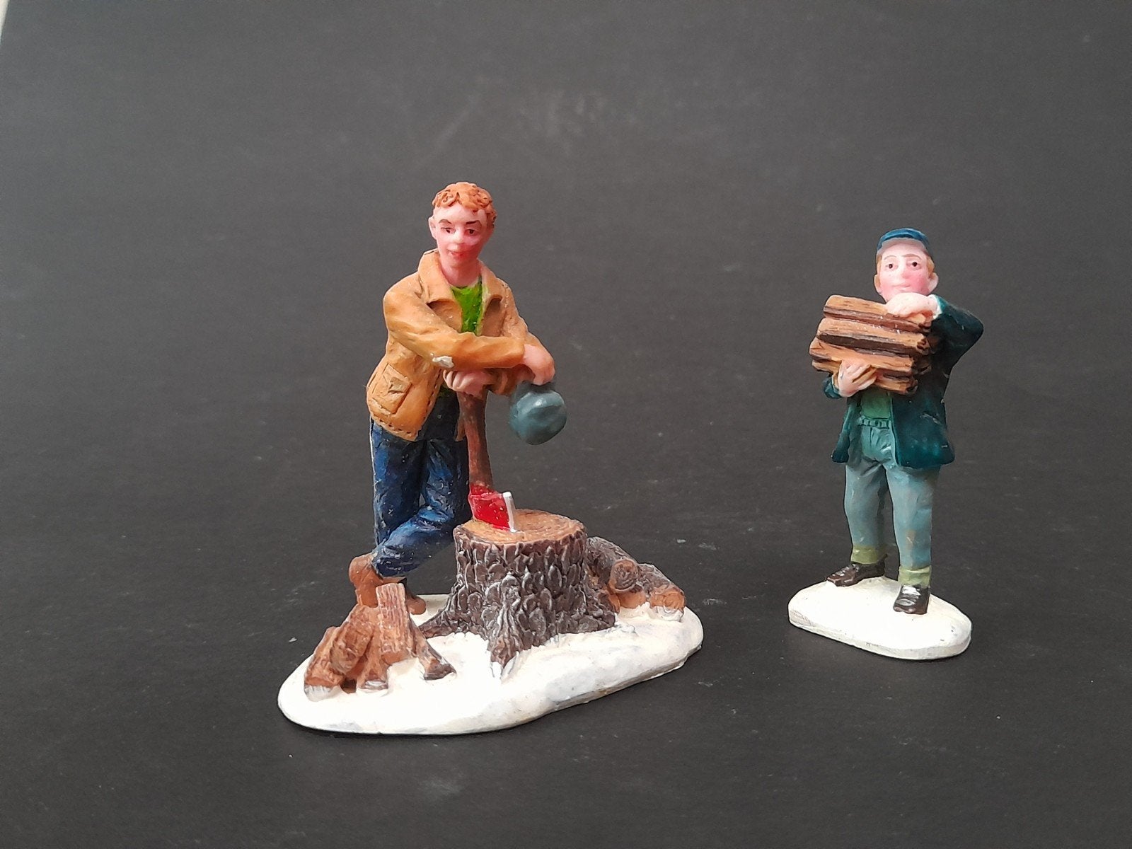 lemax kerst figuur d41 kerstdorp kersthuisjes, Verzenden