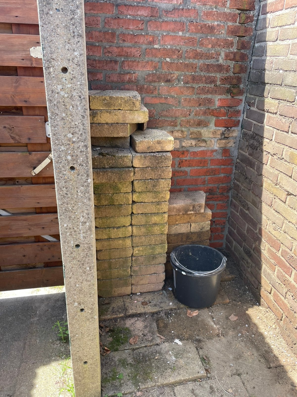 Gratis afhalen, tegels 20x30, Tuin en Terras, Tegels en Klinkers, Ophalen, Gebruikt, Beton, Terrastegels