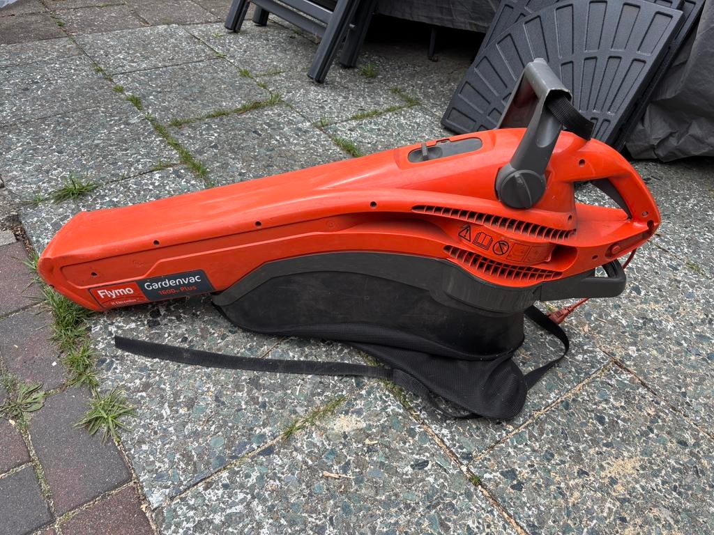 Flymo Electrolux bladblazer/zuiger 1600w plus, Ophalen, Gebruikt, Elektrisch, Met opvangzak