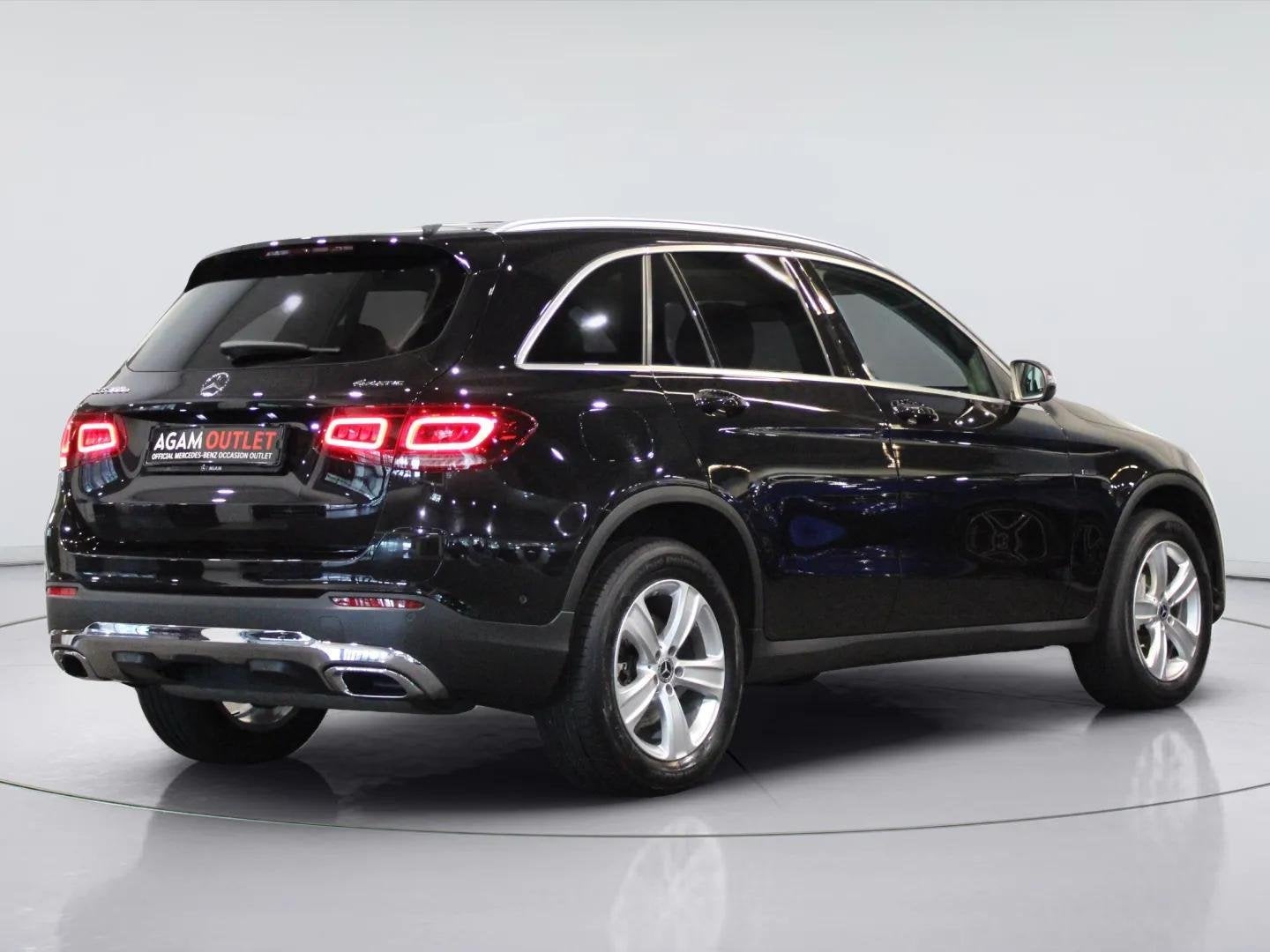 Mercedes-Benz GLC-Klasse 300e 4MATIC Premium Plus | Panorama, Auto's, Automaat, 14 kWh, Gebruikt, 4 cilinders