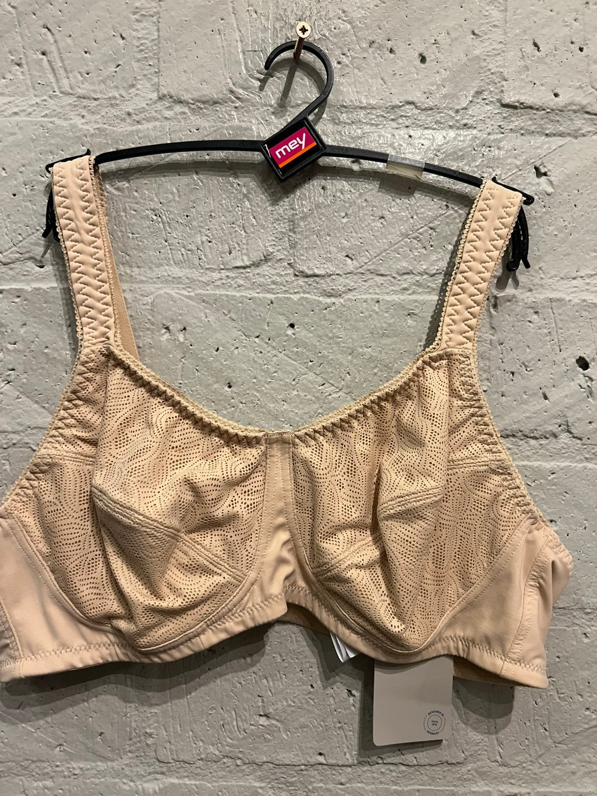 Amoena bh maat 95C NIEUW!! Nu €35,-, Ophalen of Verzenden, BH
