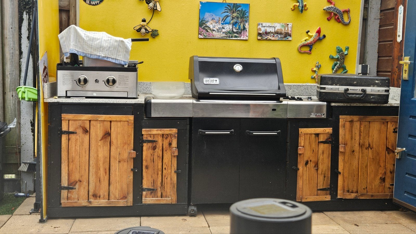 buiten keuken, Ophalen, Weber, Vrijstaand, Zo goed als nieuw