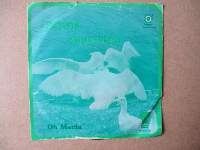 s0797 aquavitae - love, Ophalen, Gebruikt, Overige genres, 7 inch